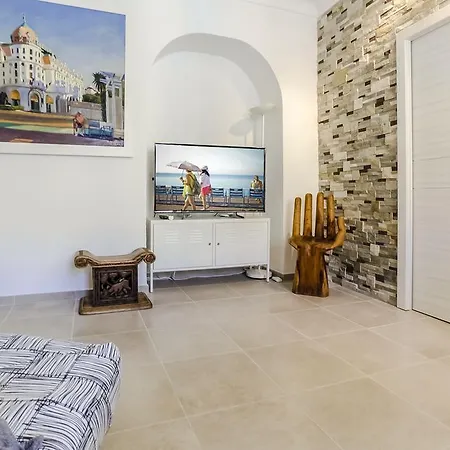 Διαμέρισμα My Casa Raimbaldi - Parking Νίκαια